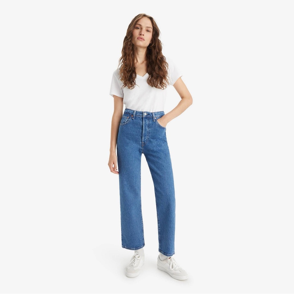 Levi Ribcage Straight Ankle Jeans 26